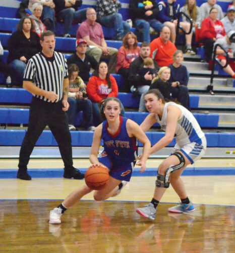 Fort Frye girls hold off Warren for 45-31 win